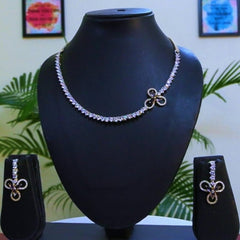 Elegant Necklace Set For Women With Earrings