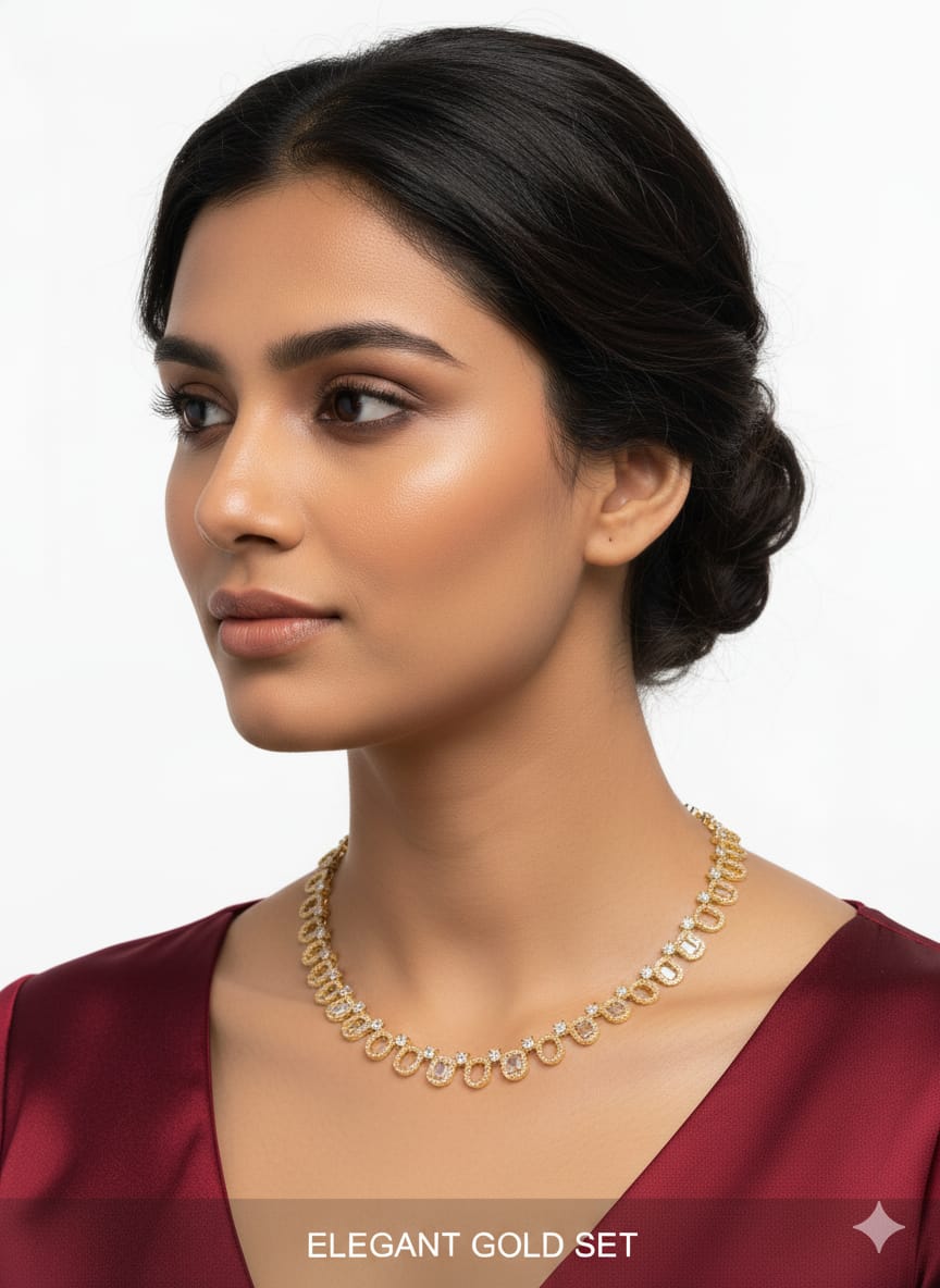 Classic Pattern / CZ Jewellery Set With Earrings