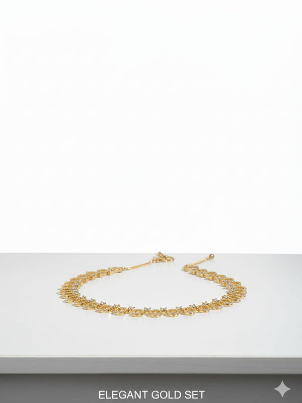 Classic Pattern / CZ Jewellery Set With Earrings