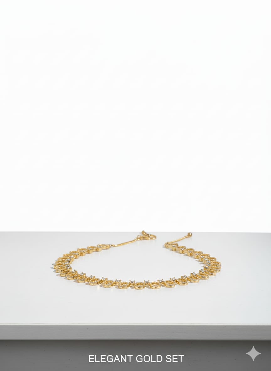 Classic Pattern / CZ Jewellery Set With Earrings