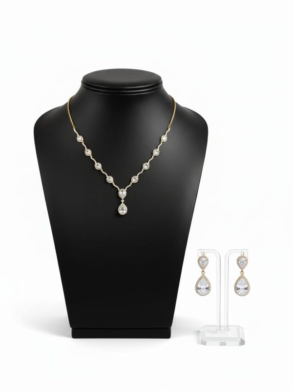 Party Wear Classic Jewellery Set with Earrings