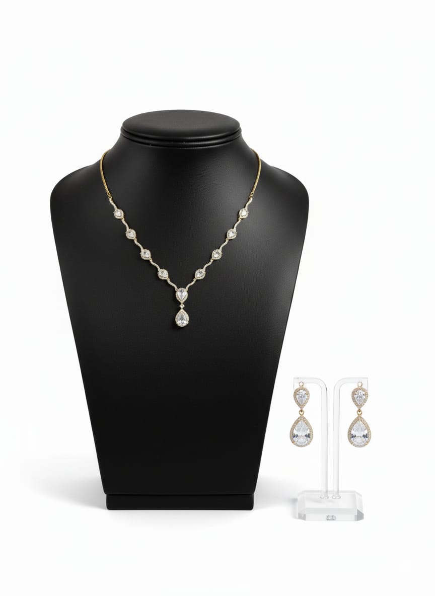 Party Wear Classic Jewellery Set with Earrings