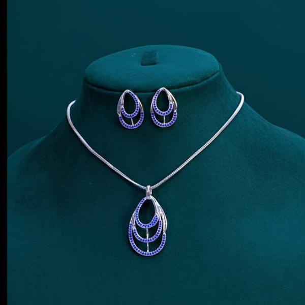 Traditional AD Pendant in Trend With Earrings