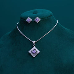 Traditional AD Pendant in Trend With Earrings