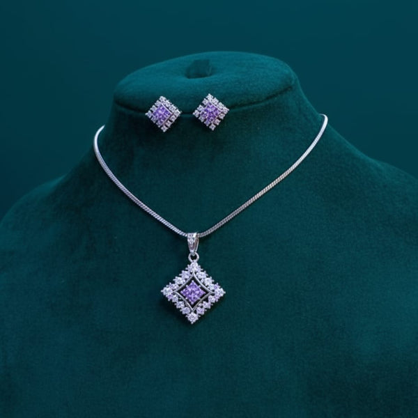 Traditional AD Pendant in Trend With Earrings