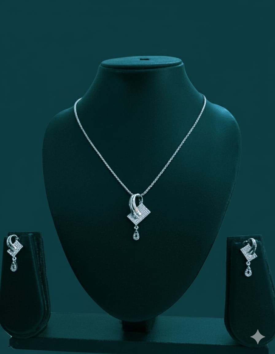 Elegant Pendant Set For Women With Earrings
