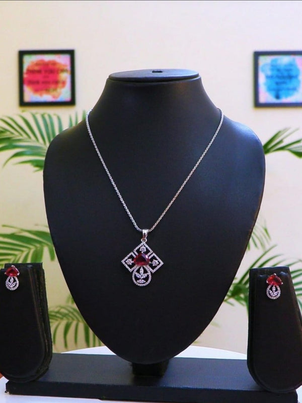 Latest Fashion Pendant set With Earrings