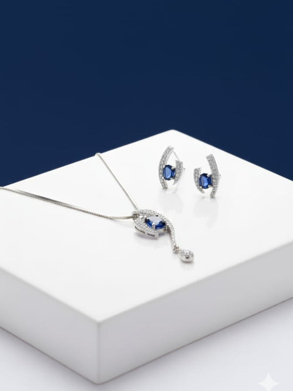 Award Winning Party Wear Pendant Design With Earrings