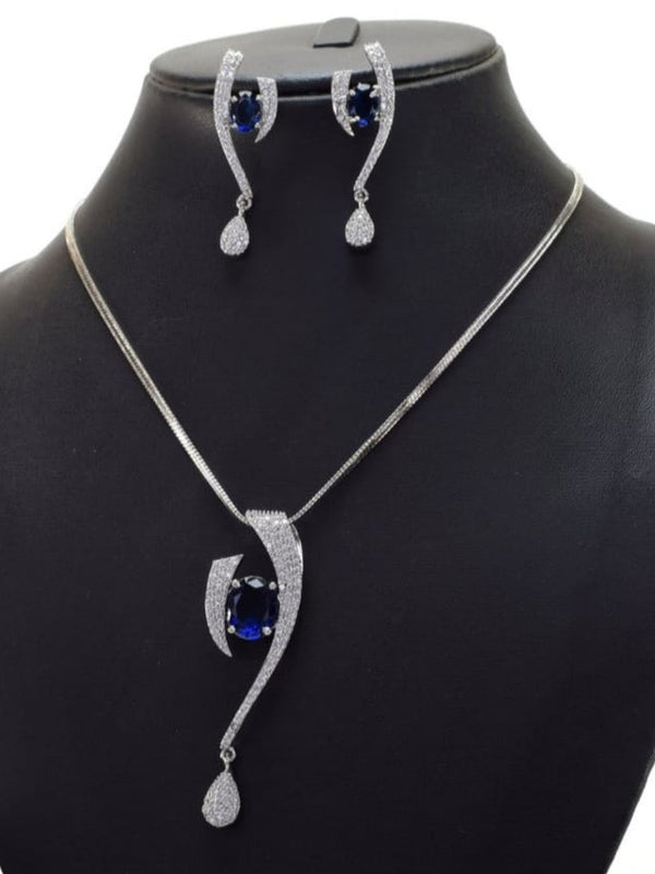 Award Winning Party Wear Pendant Design With Earrings