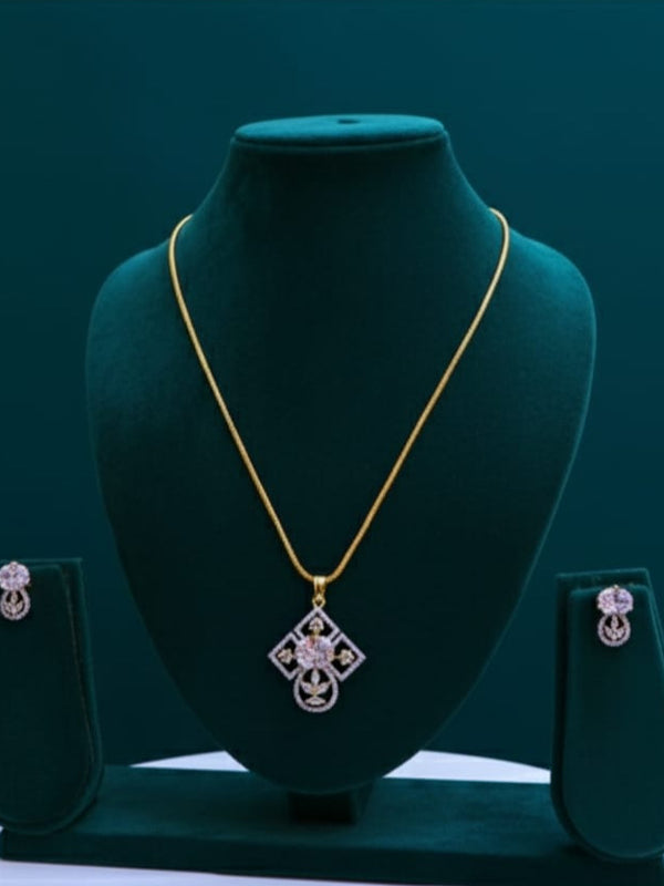 Latest Fashion Pendant set With Earrings