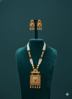 Ringing Jewels "Rajwadi" Necklace Set With Earrings